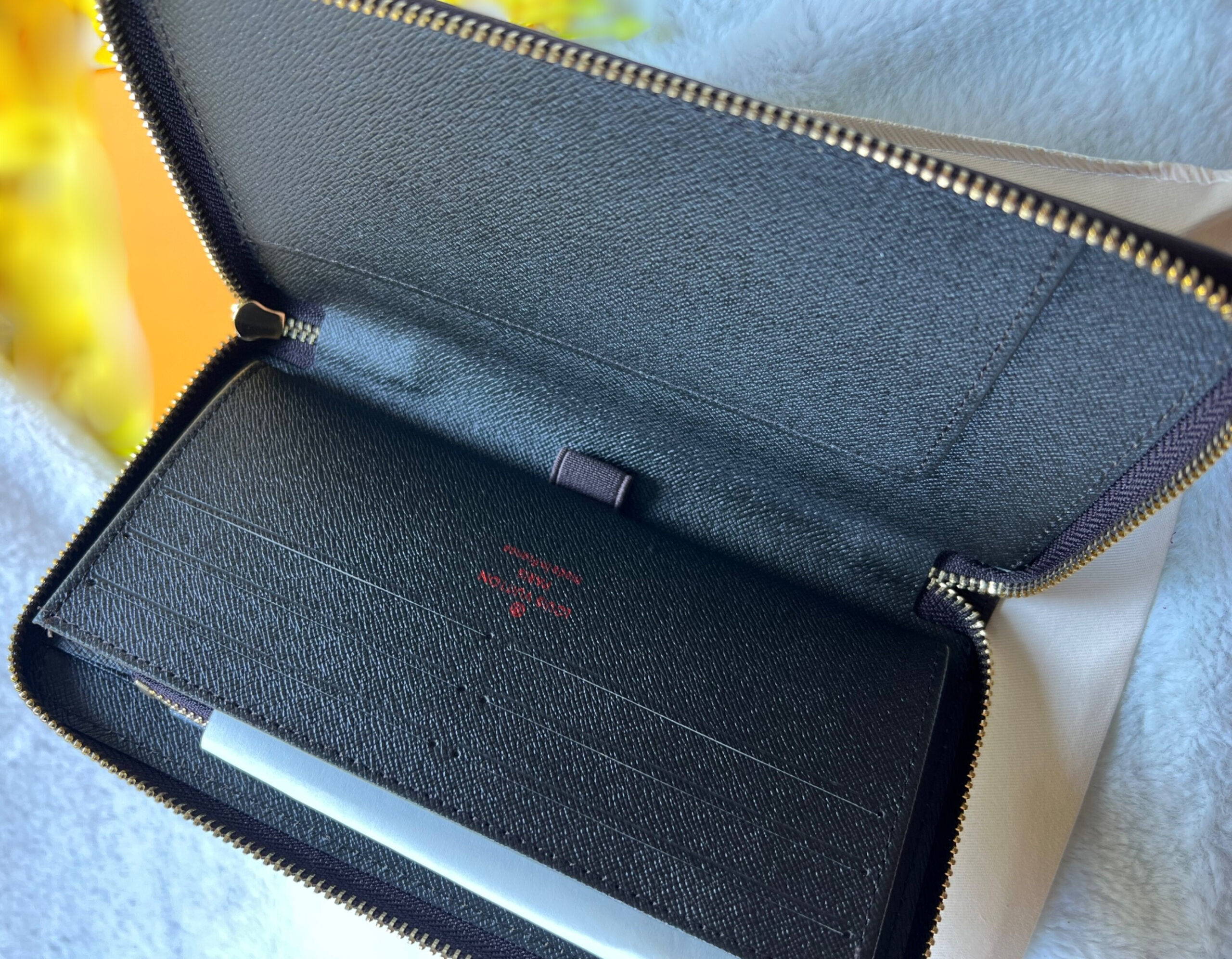 L0vis Vvtt0n Zippy Wallet Canvas Brown For Women, Women’s Wallet 7.6in/19.5cm LV N60046