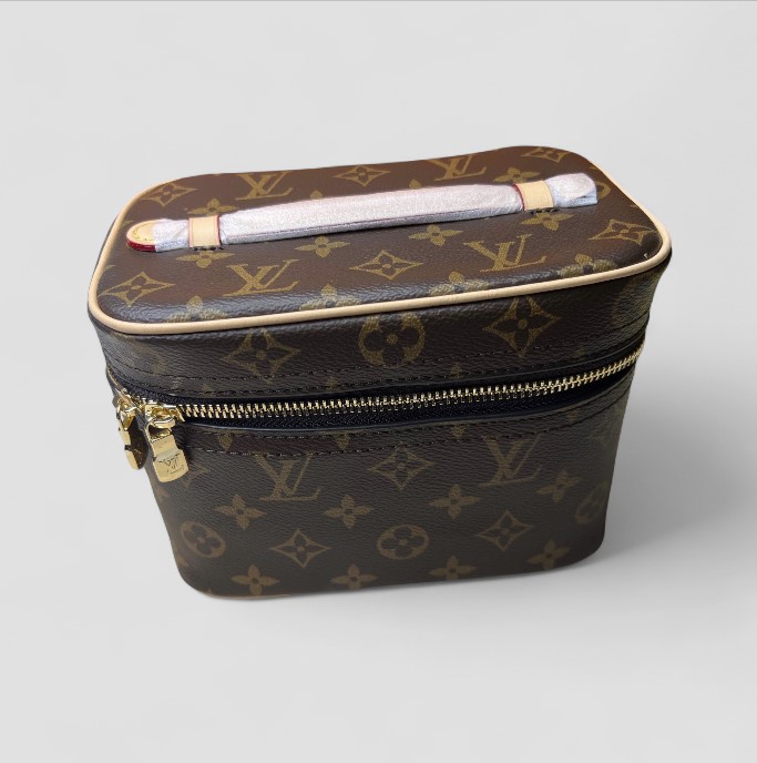 L0vis Vvtt0n Nice Mini Bag Brown For Women 7,9in/20cm M44495