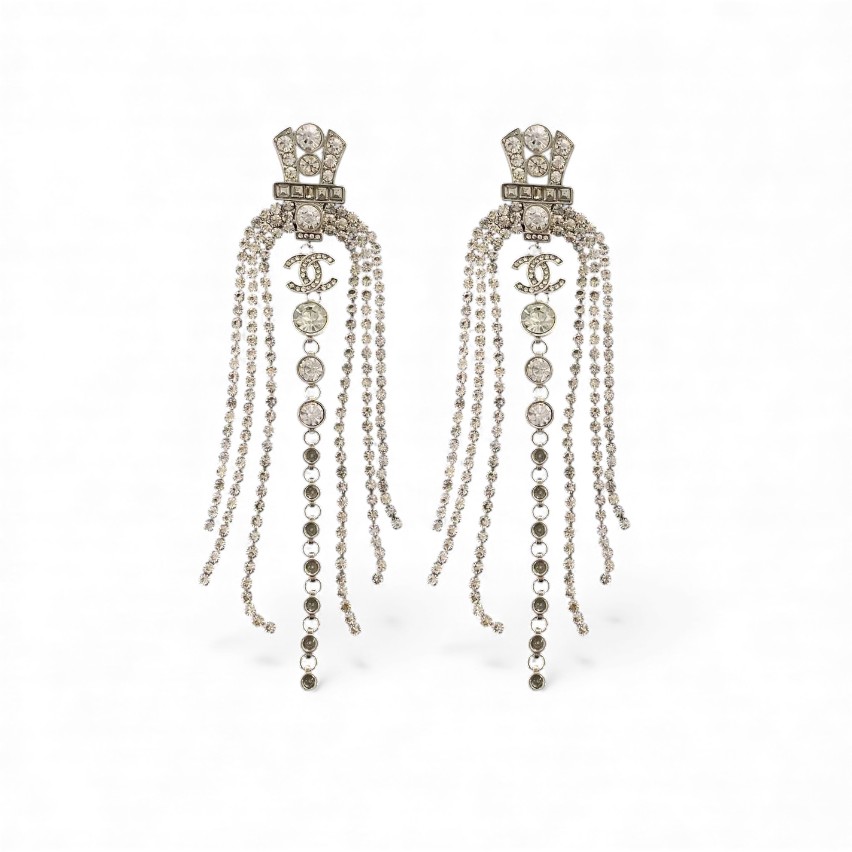 Ch**el Tassel Claw Chain Earrings Silver For Women