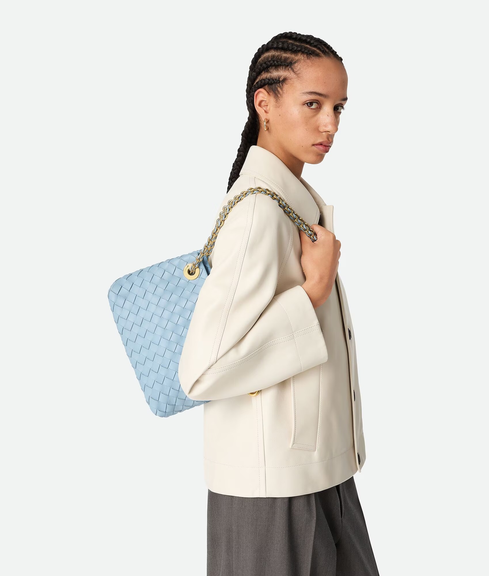 [True-to-ORIGINAL] B0tt*ga Ven*ta Small Andiamo With Chain Bag Blue 25cm/9.8in – 786008VCPP11728