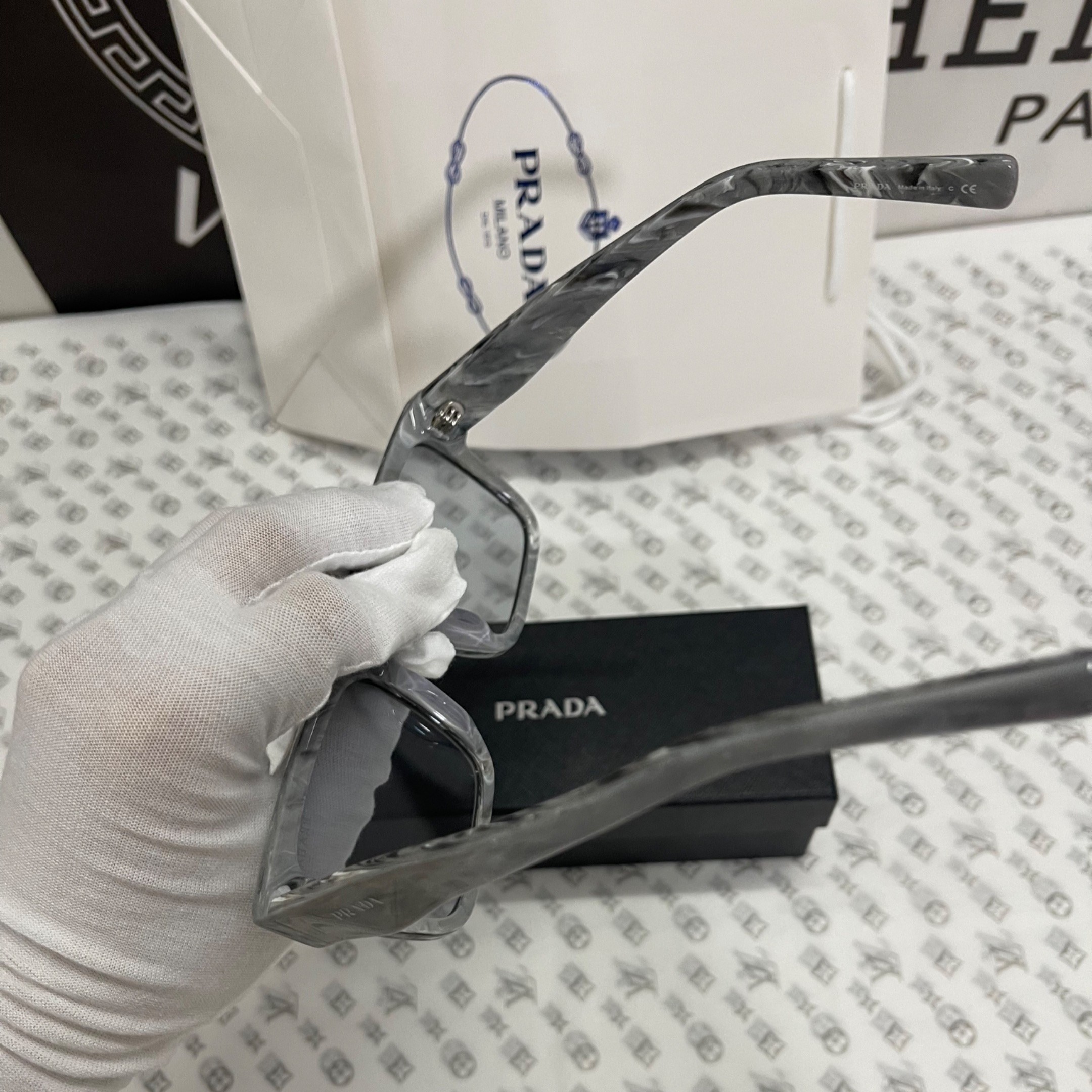 Pra*a Sunglasses Exclusive Grey For Women