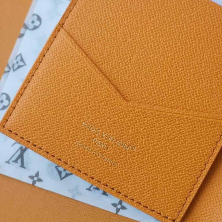 L0vis Vvtt0n Passport Cover Monogram Dune For Women 5.5in/14cm