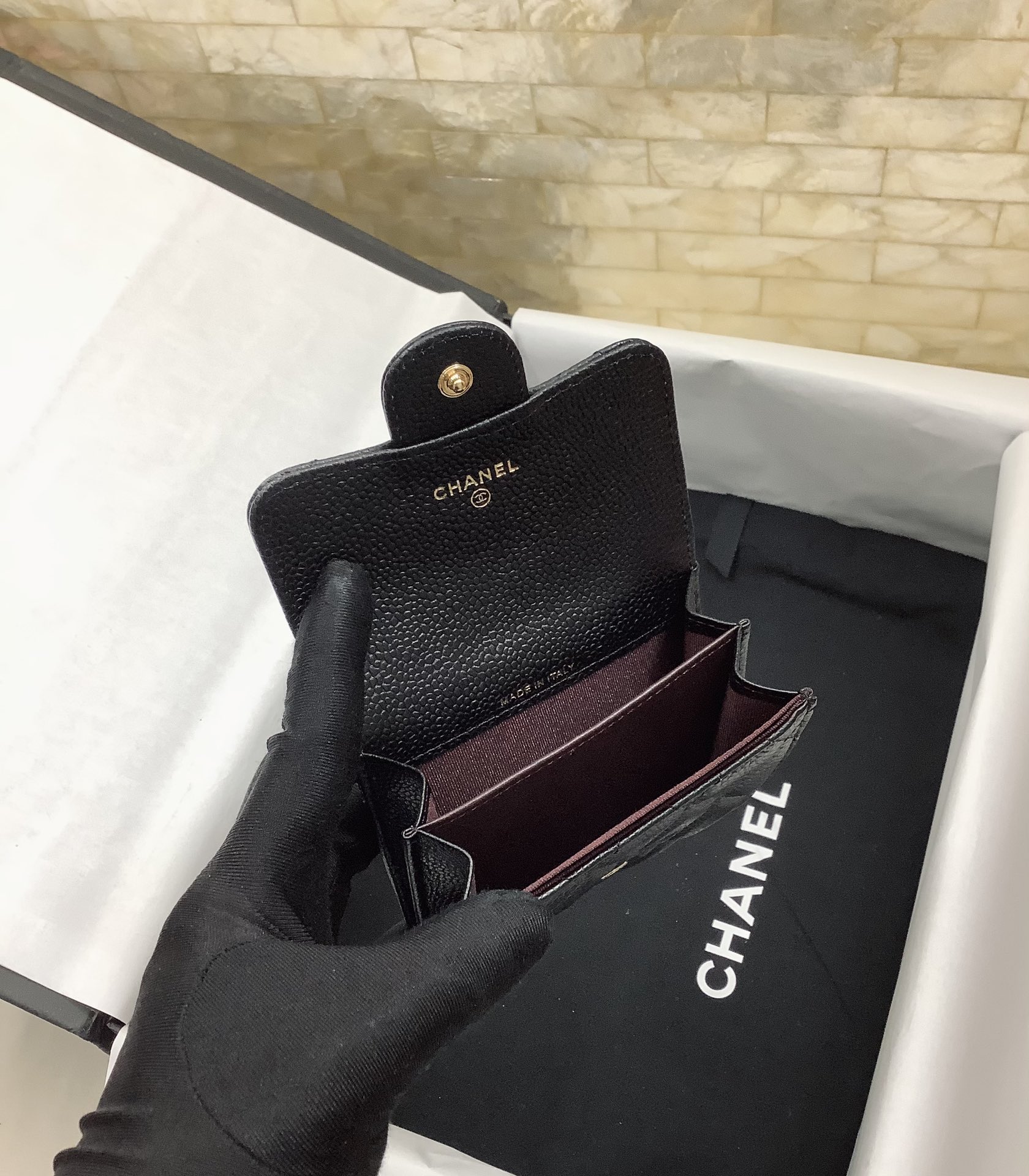 Ch**el CO-CO Classic Card Holder Black Gold Hardware For Women 11cm/4.4in