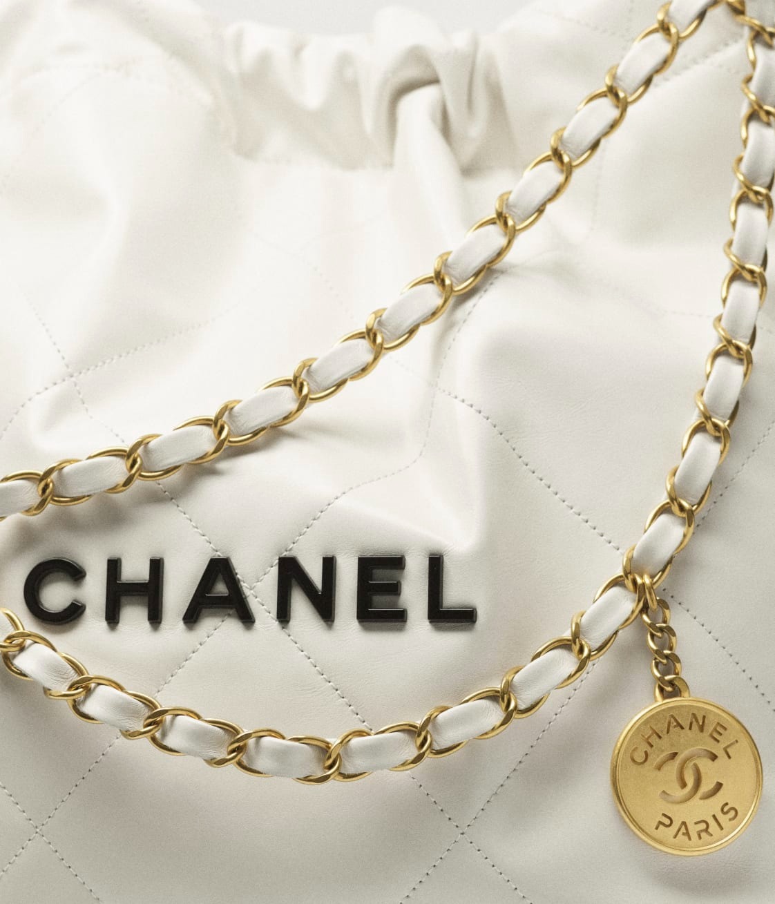 [True-to-ORIGINAL] Ch**el 22 Small Bag White For Women AS3260 B09859 10601- 14.4 Inches/ 37 Cm