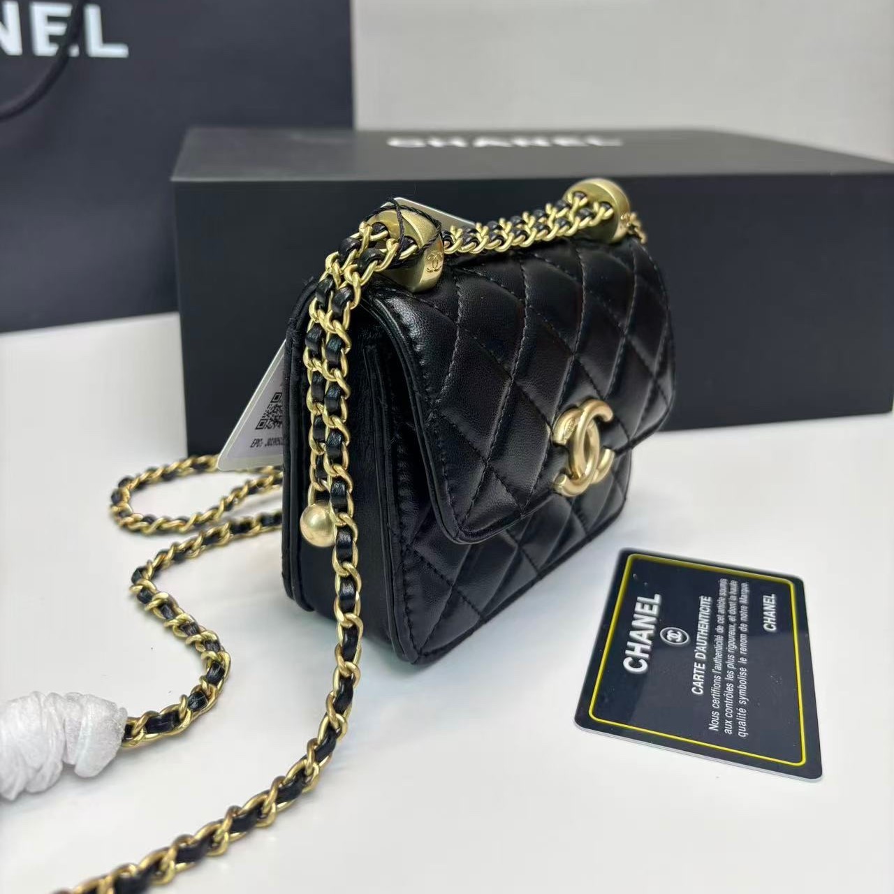 Ch**el CO-CO Clutch With Chain 9.5cm/3.7in Gold Toned Hardware For Women Black