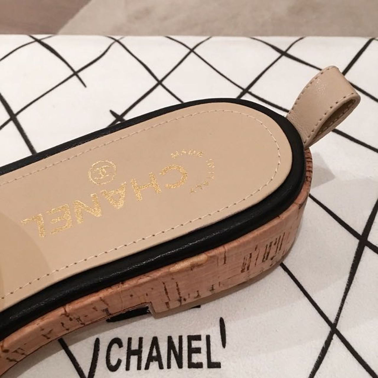 Ch**el Woven Chain Cork Sandals Tweed Beige/Black For Women, Women’s Shoes