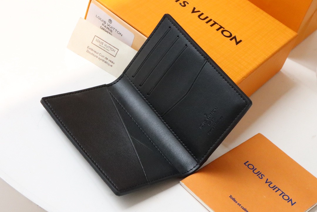 L0vis Vvtt0n Pocket Organizer The New LV Aerogram Version For Men, Men’s Wallet 8cm LV M69979