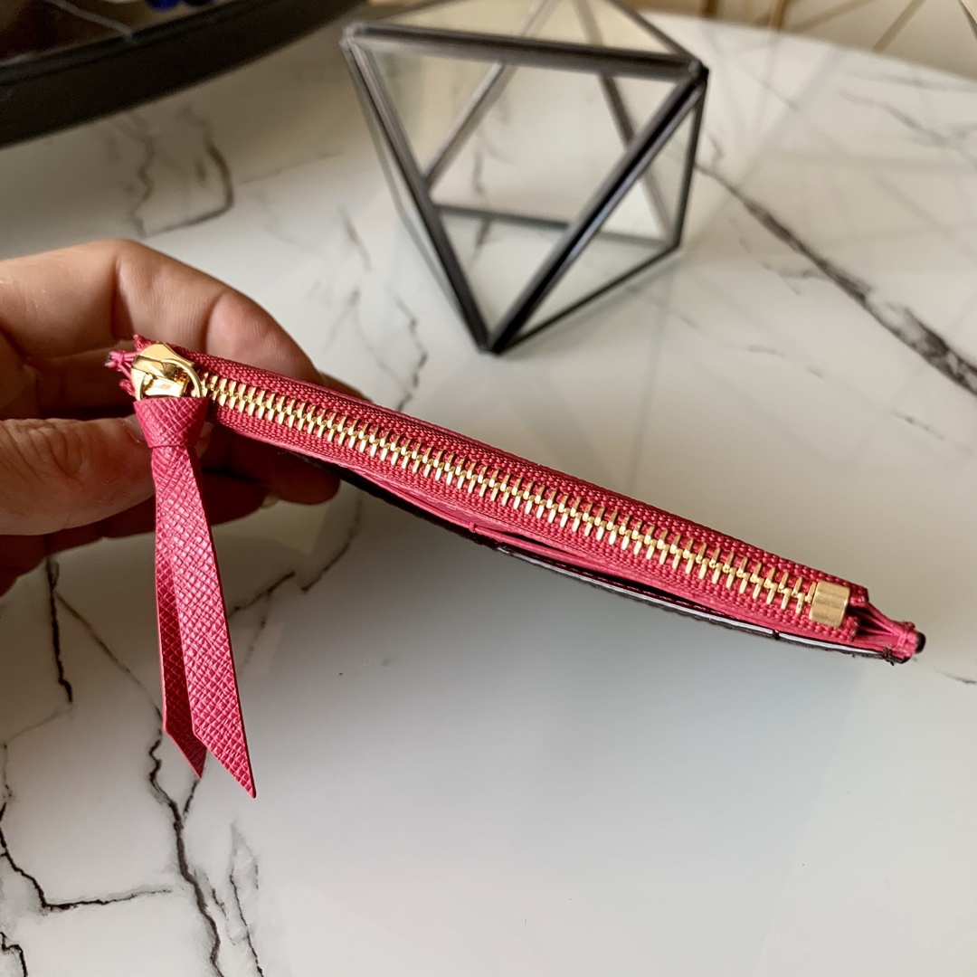 L0vis Vvtt0n Zipped Card Holder Monogram Canvas Fuchsia For Women, Women Wallet LV M62257