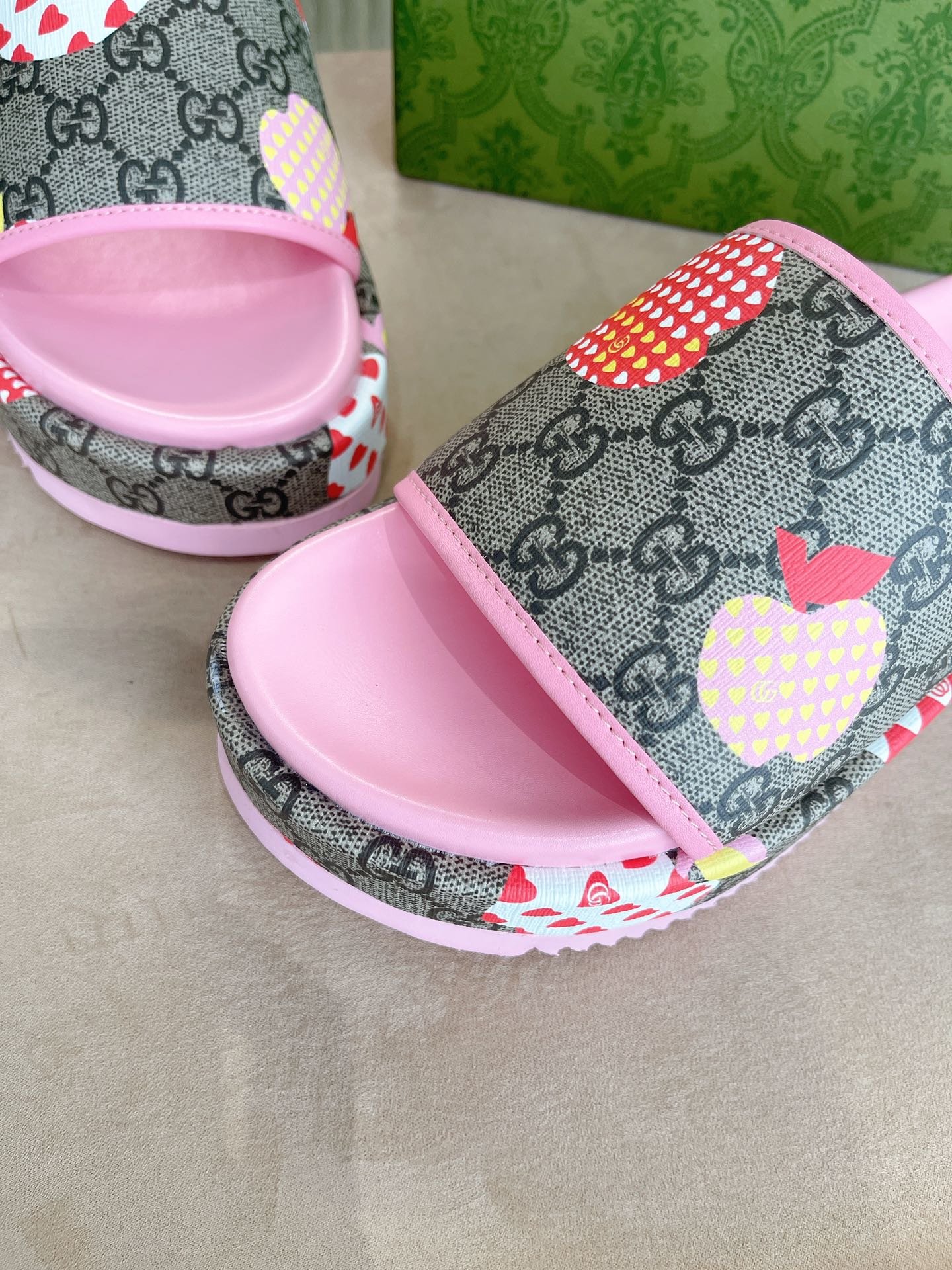 Gvc*1 GG Blooms Svp*me Floral Slide Sandal By Canvas Fabric Pink For Women GG