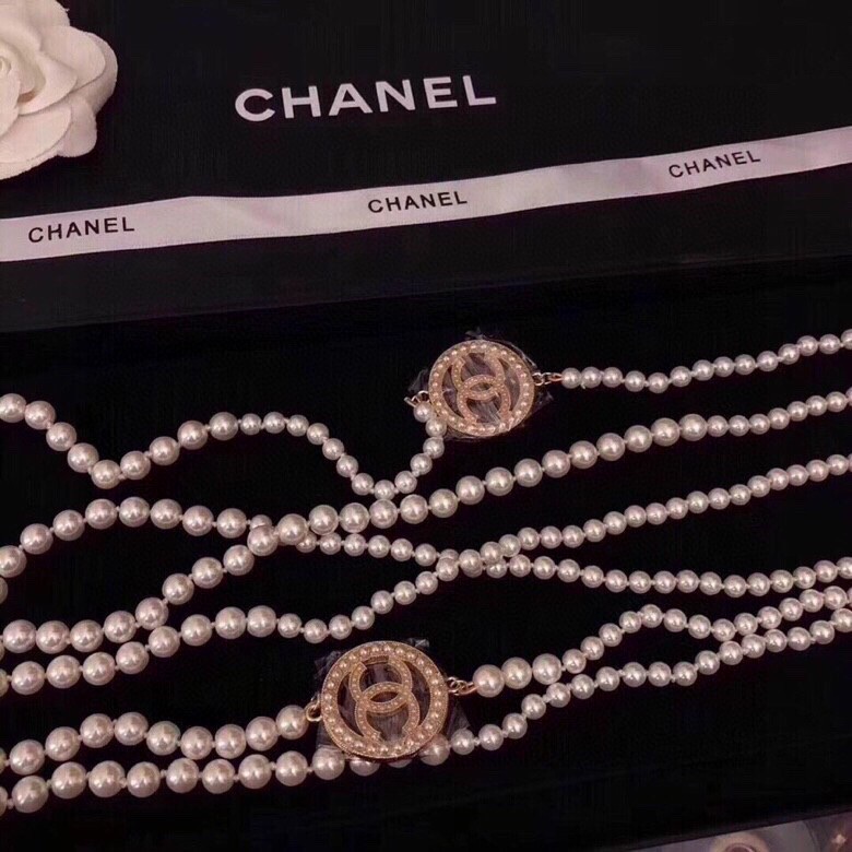 Ch**el Necklace