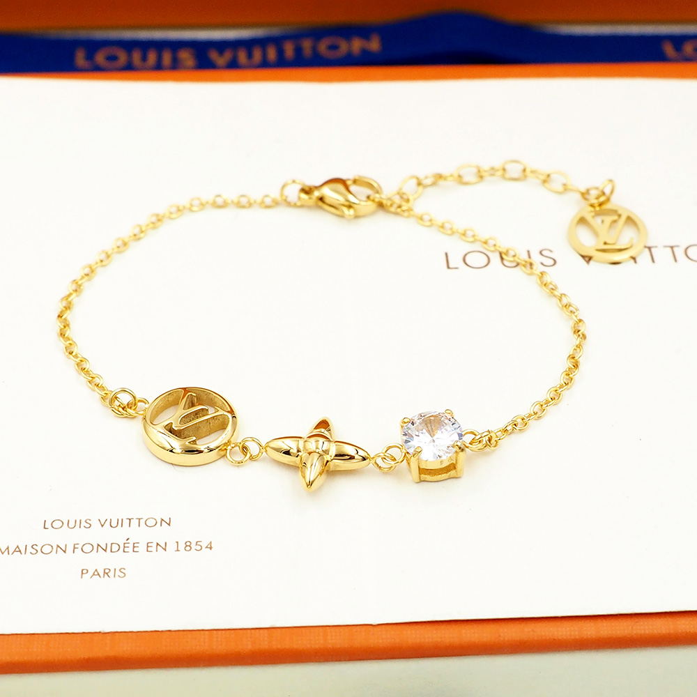 L0vis Vvtt0n Bracelet