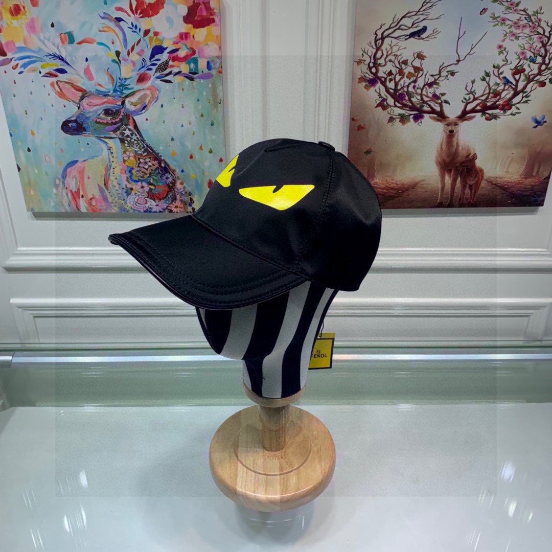 F**di Baseball Eye Cap Black F**di Cap