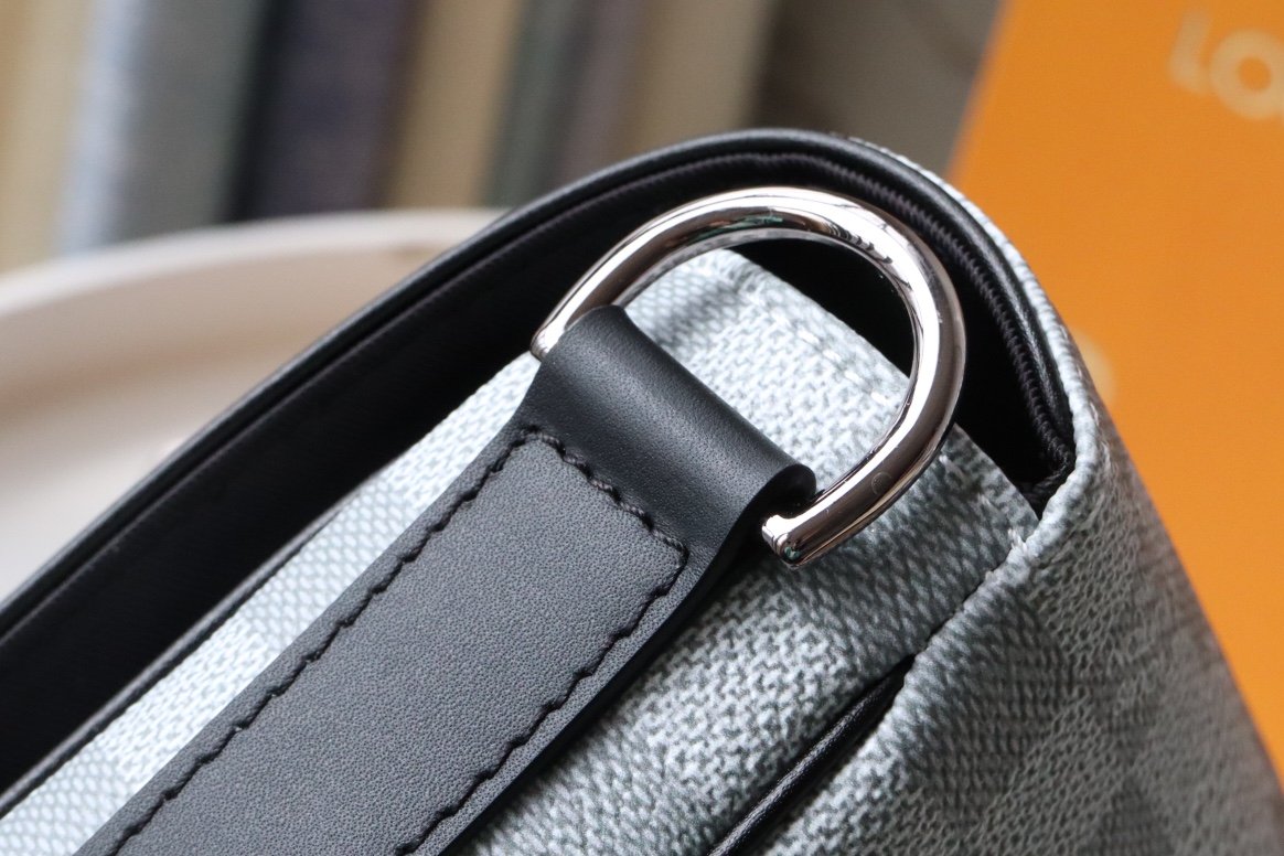 L0vis Vvtt0n Studio Messenger Damier Graphite Plaster For Men, Men’s Bags, Shoulder And Crossbody Bags 9.3in/25.3cm LV N50014