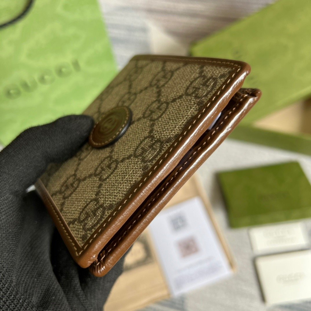 Gvc*1 Card Case Wallet with Interlocking G Brown For Men 4.5in/11cm GG ‎671652 92TCG 8563