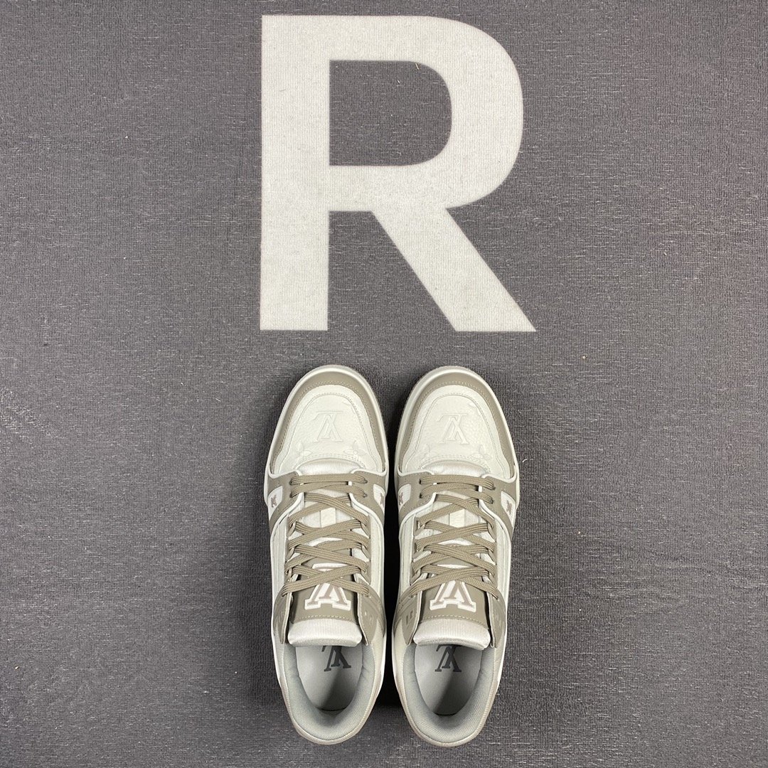 L0vis Vvtt0n Trainer Sneaker Rubber Monogram Grey Virgil Abloh For Men LV 1A9VOS