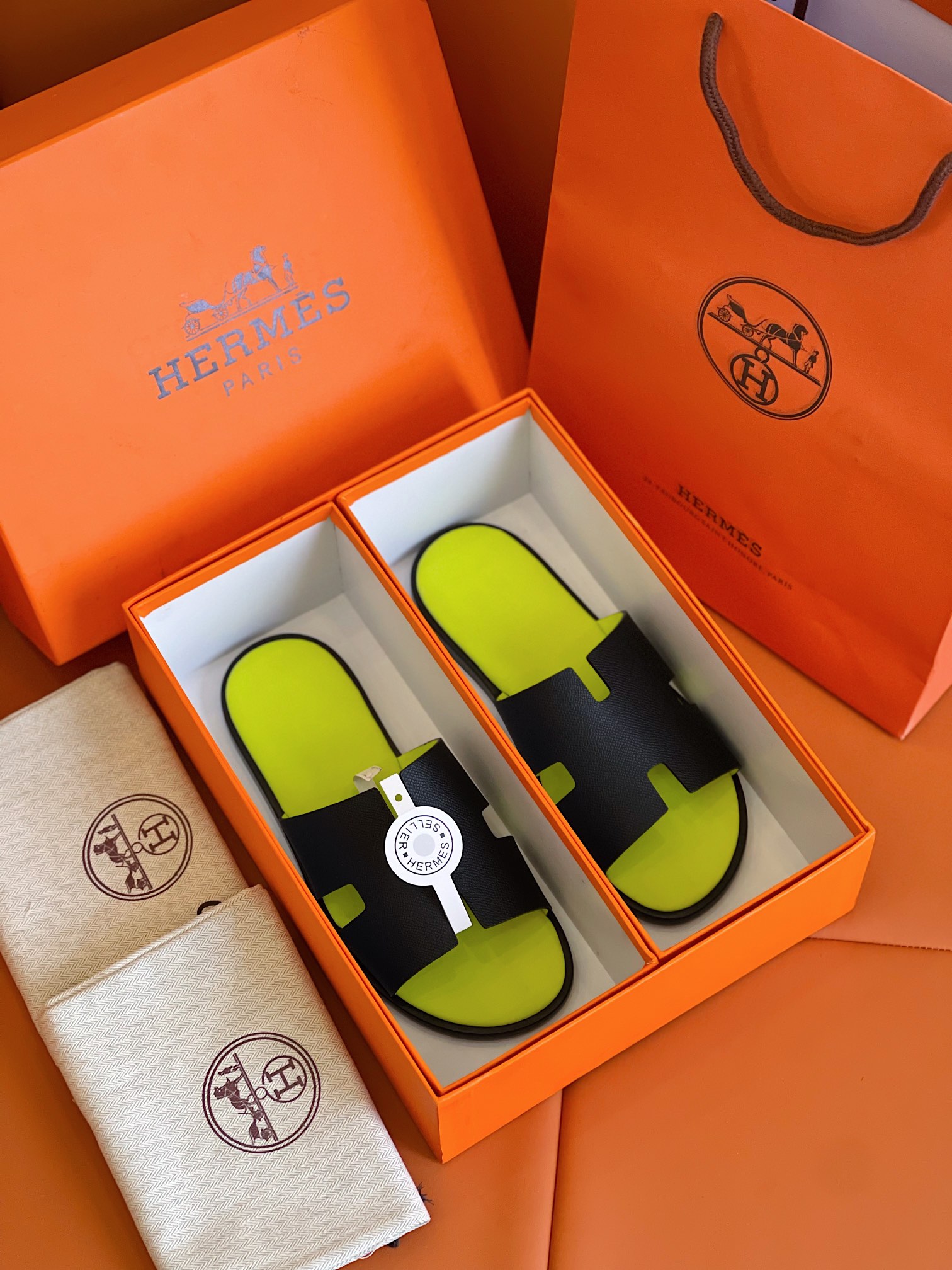 H**me5 Izmir Sandal Black For Men