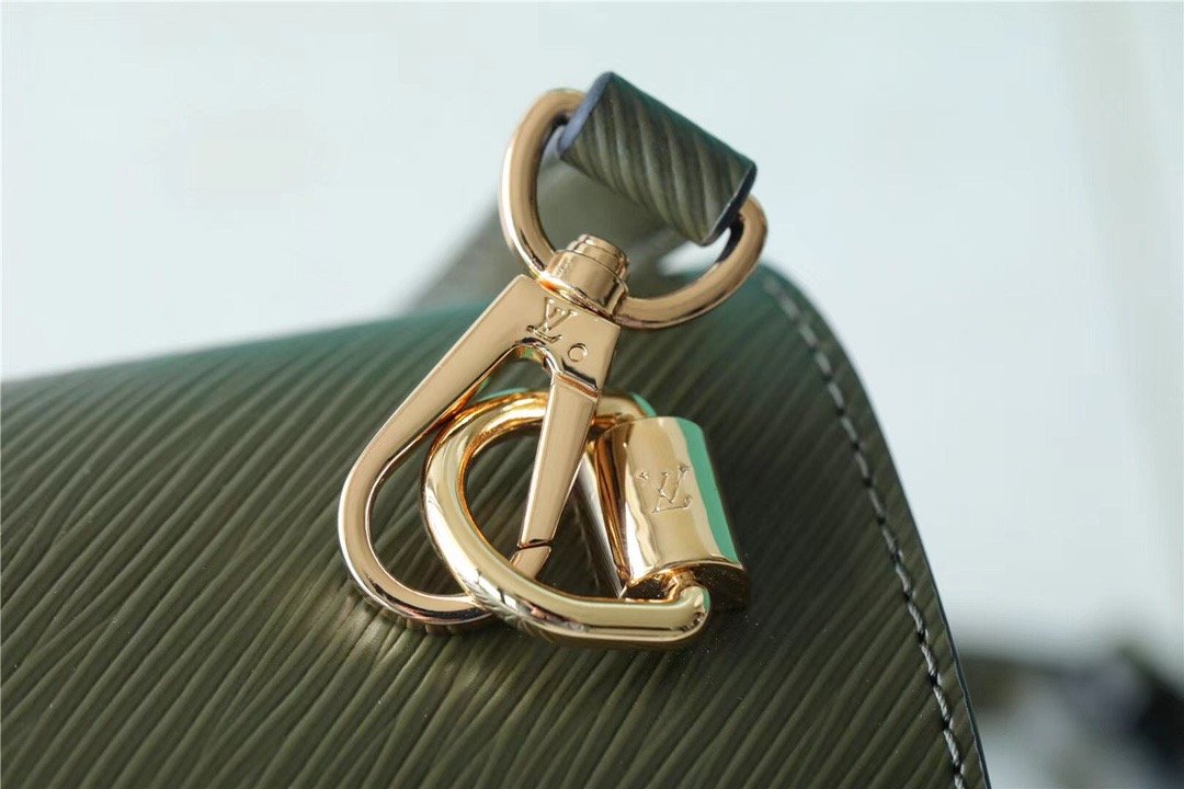 L0vis Vvtt0n Twist MM Bag, Shoulder and Cross Body Bags For Women Kaki / Quartz White 9.1in/23cm LV M59884