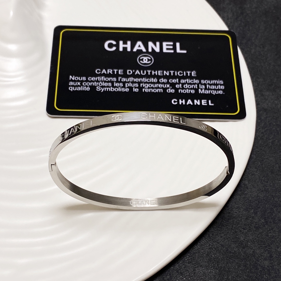 Ch**el Bracelet