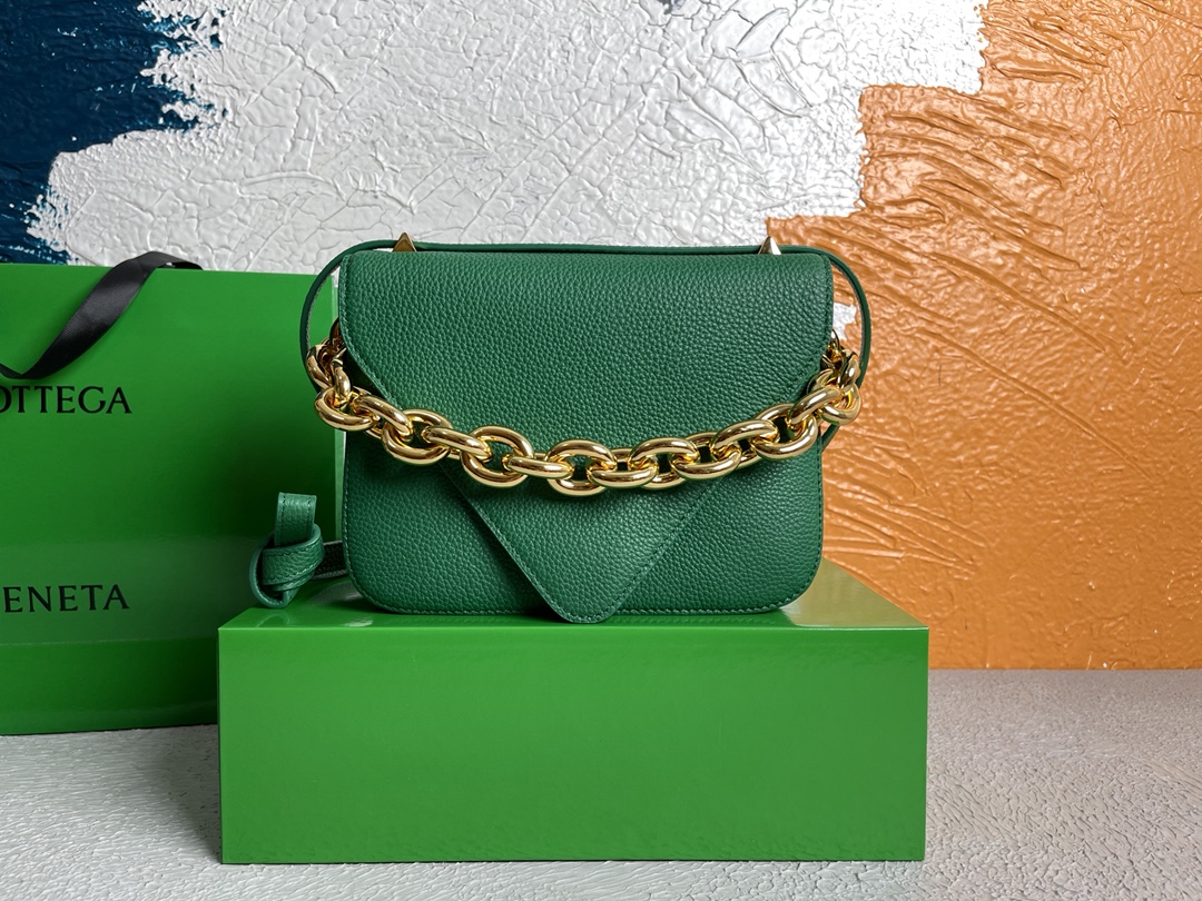 B0tt*ga Ven*ta Mount Green, For Women, Women’s Bags 8.3in/21cm 667399V12M03113