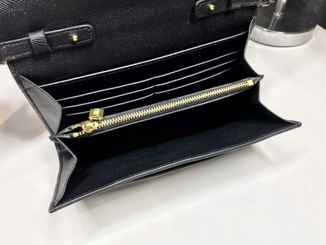 H**me5 Constance Togo Long Wallet 21cm/8.3in Gold Toned Hardware For Women Black