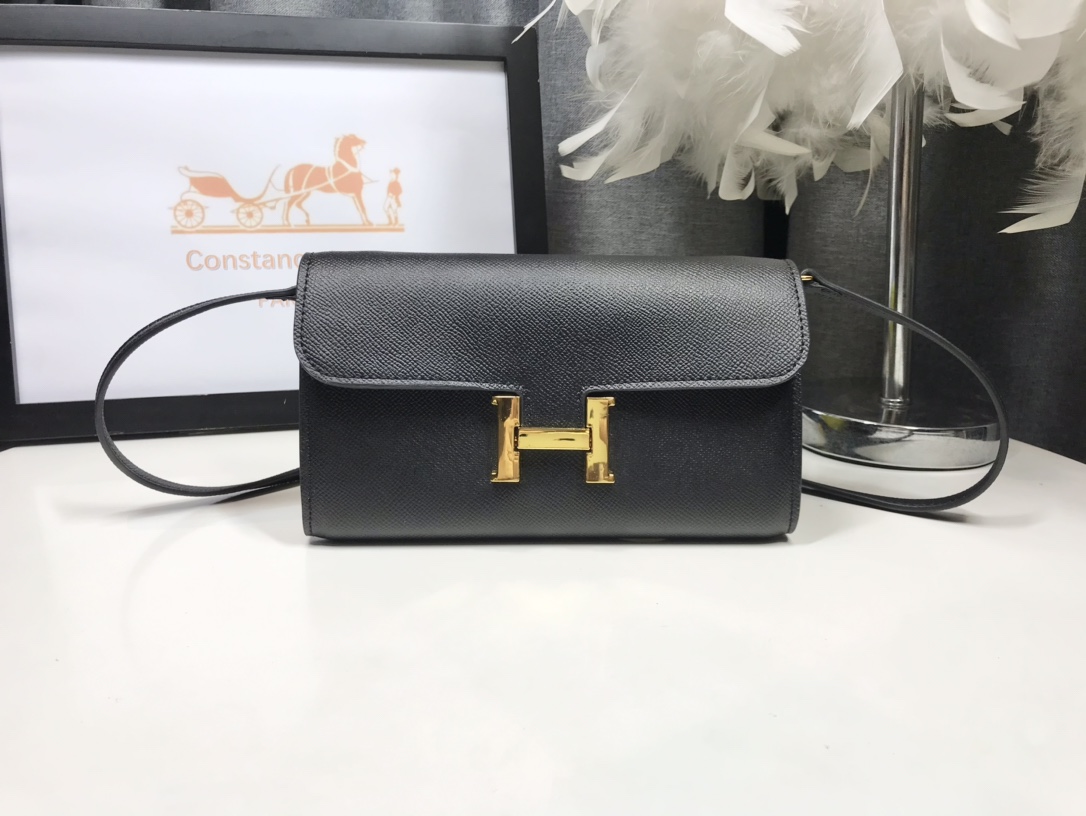 H**me5 Constance Togo Long Wallet  21cm/8.3in Gold Toned Hardware For Women Black