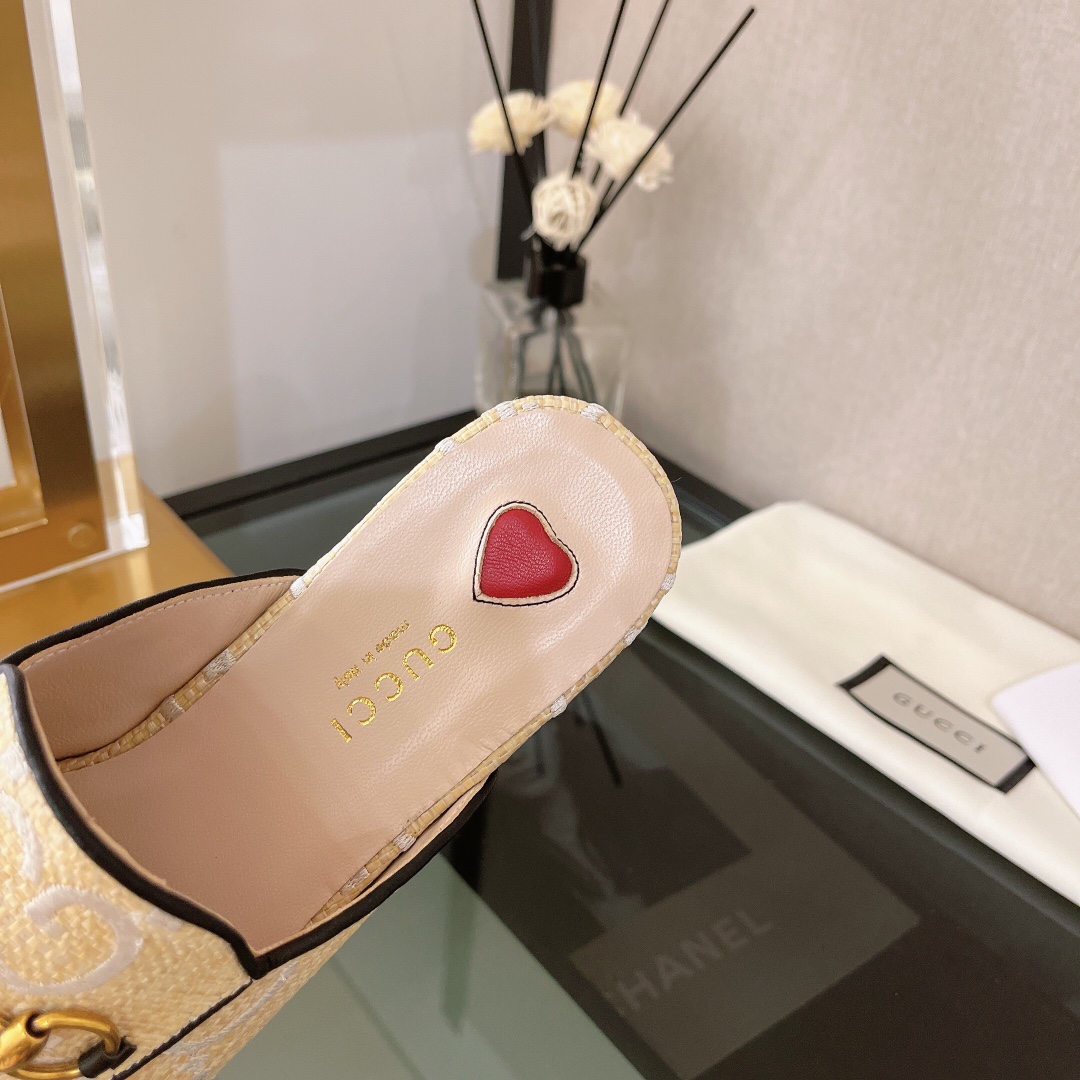 Gvc*1 Women’s GG Princetown Slipper Beige For Women GG ‎475094 UWB50 9676