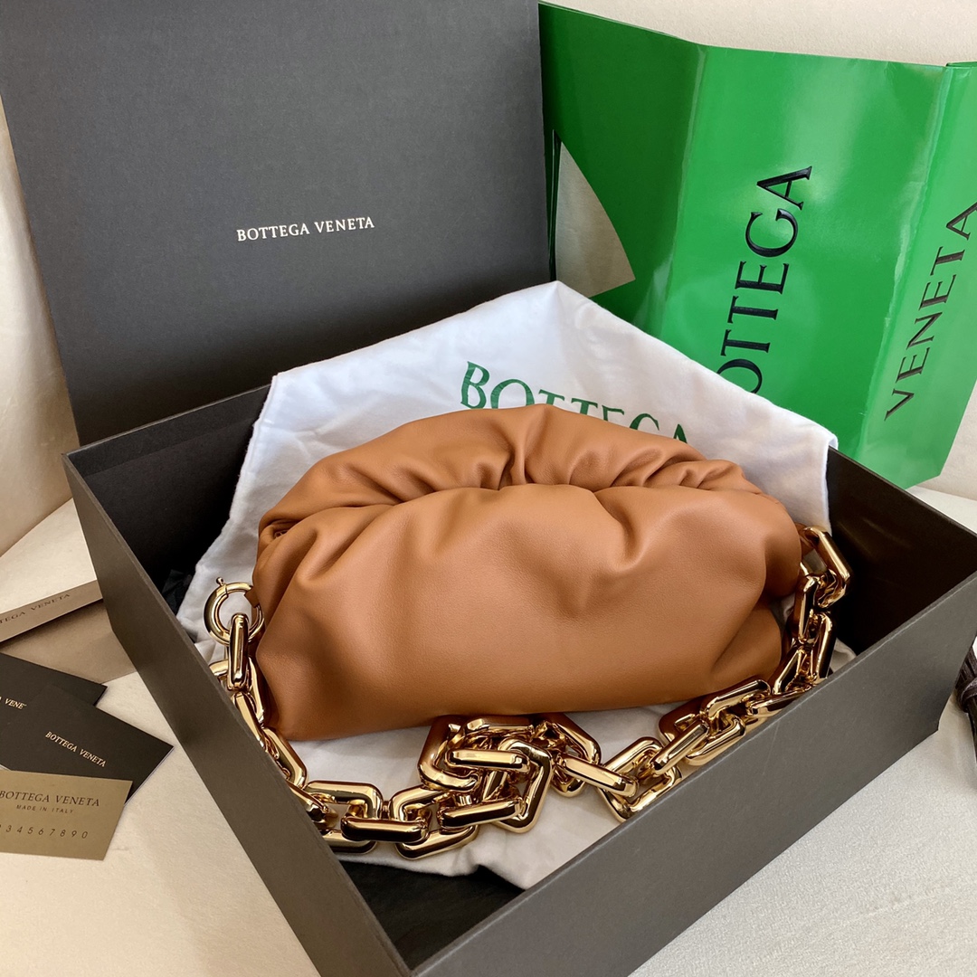 B0tt*ga Ven*ta Chain Pouch Light Orange, For Women, Women’s Bags 12.2in/31cm