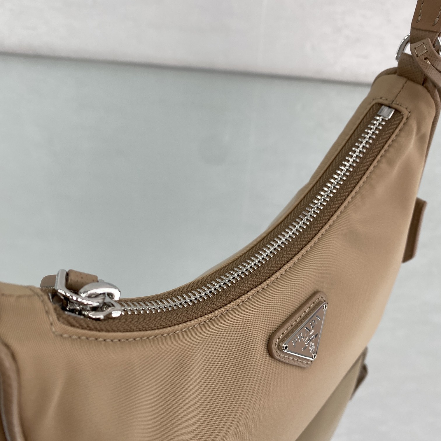 Pra*a Re-Edition 2005 Saffiano Leather Bag Beige For Women, Women’s Bags 8.6in/22cm