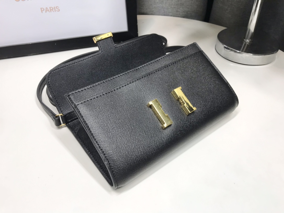 H**me5 Constance Togo Long Wallet 21cm/8.3in Gold Toned Hardware For Women Black