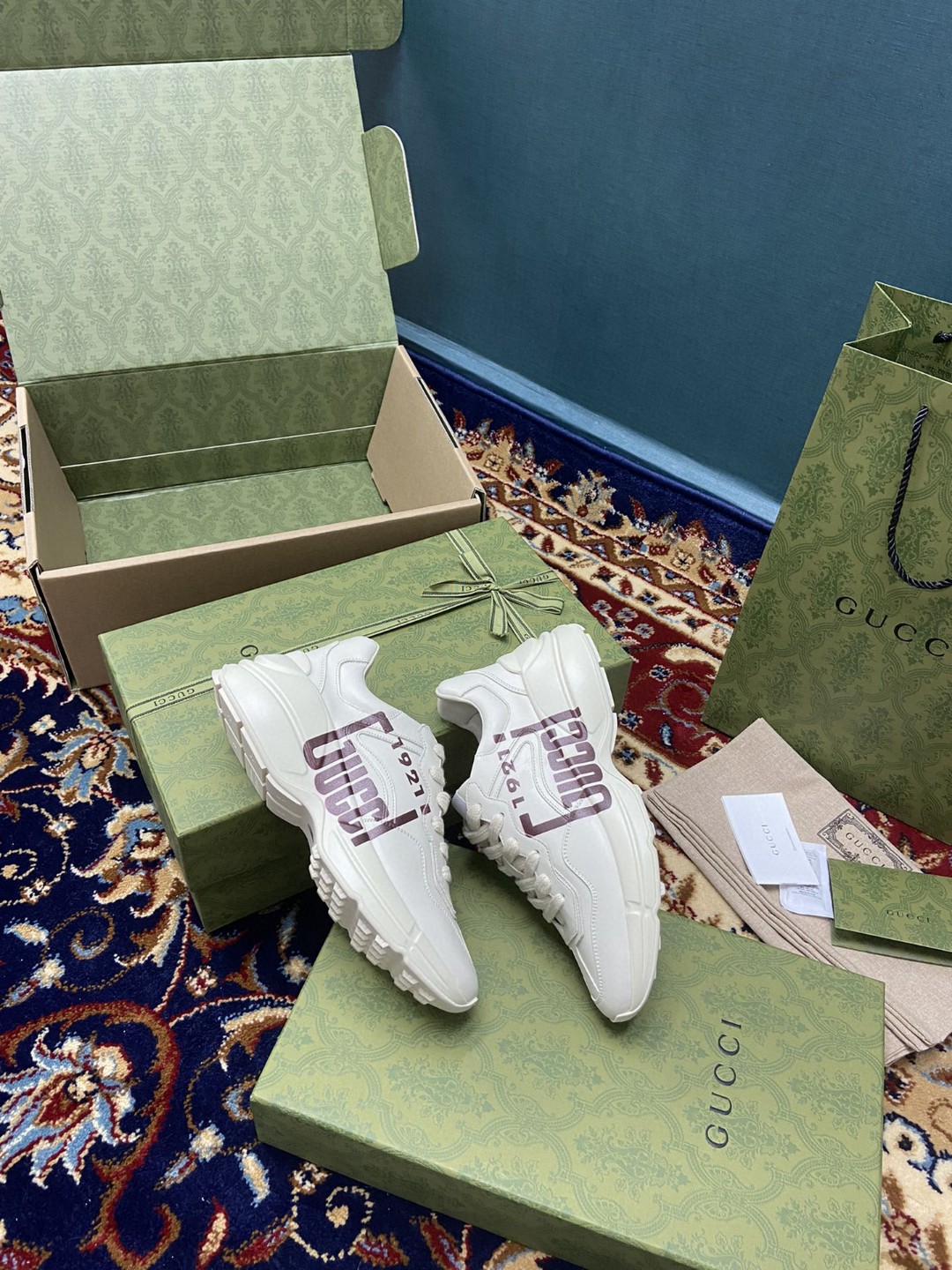 Gvc*1 Women’s Rhyton Sneakers With Logo 1921 Gvc*1 White Ivory For Women ‎684896 DRW00 9522