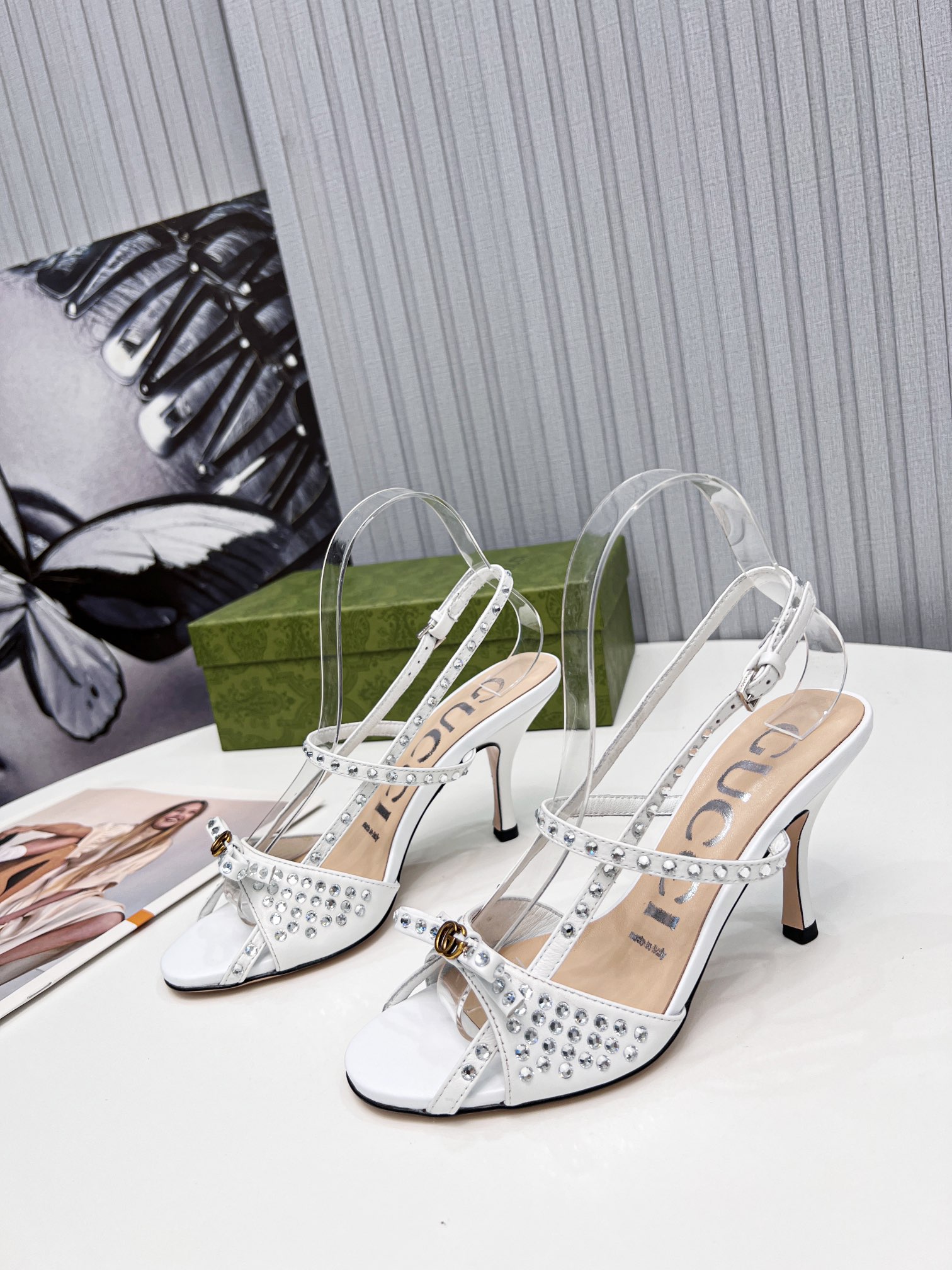 Gvc*1 Women’s Sandal With Crystals White For Women GG