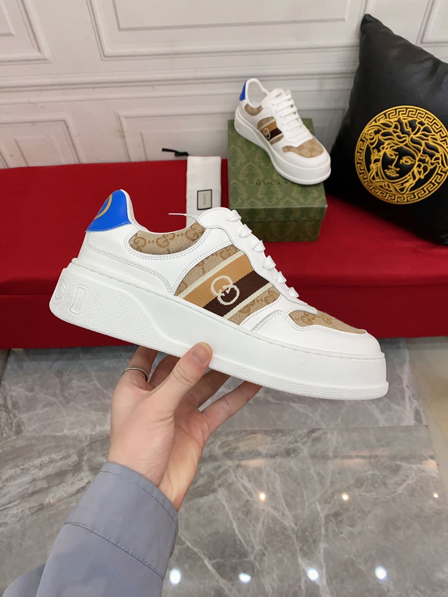 Gvc*1 Men’s GG Sneaker With Web White And Beige For Men 669698