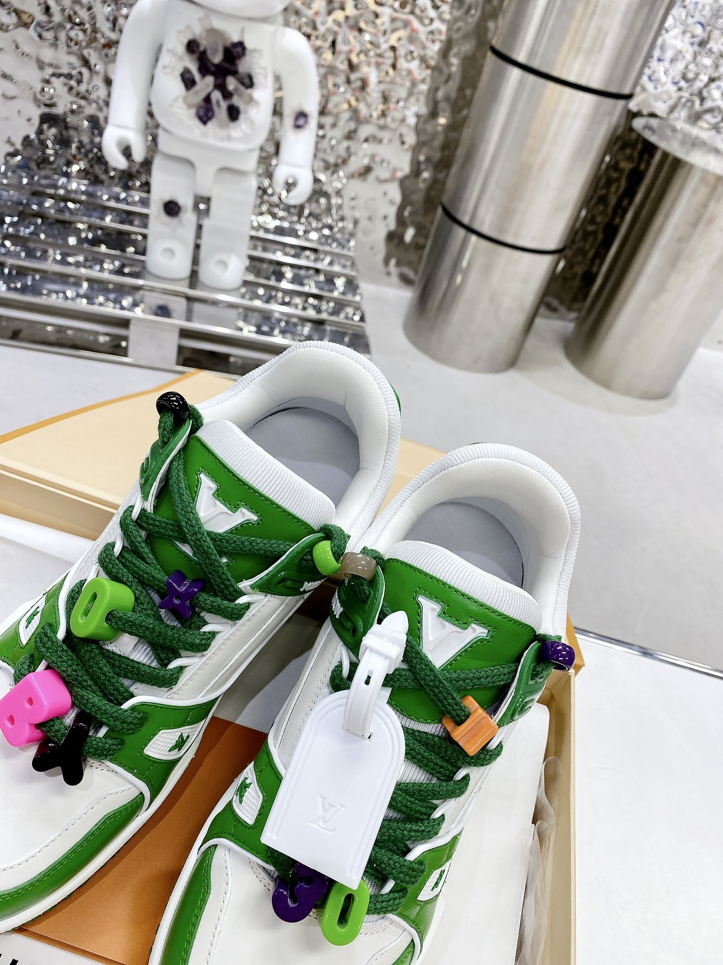 L0vis Vvtt0n LV Trainer Sneaker Green For Men LV