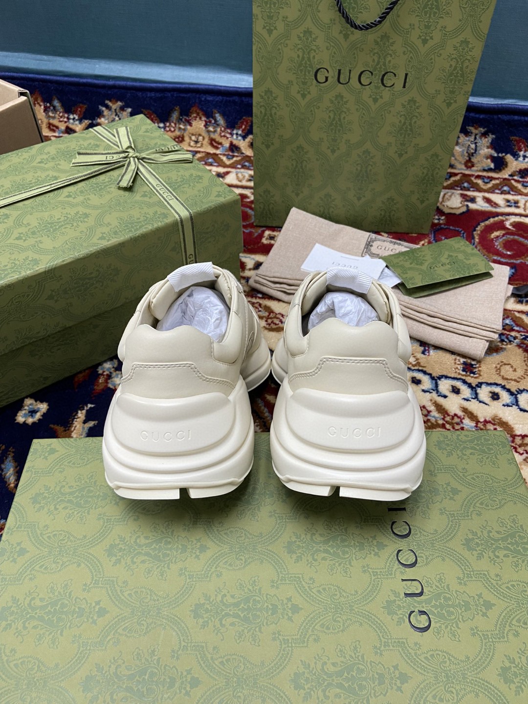 Gvc*1 Men’s Rhyton Sneakers With Lemon Gvc*1 White Ivory For Men ‎684899 DRW00 9522