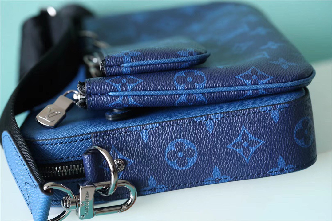 L0vis Vvtt0n Trio Messenger Monogram Canvas And Taiga Cobalt Blue For Men, Men’s Bags, Shoulder And Crossbody Bags 9.5in/25cm LV M30848