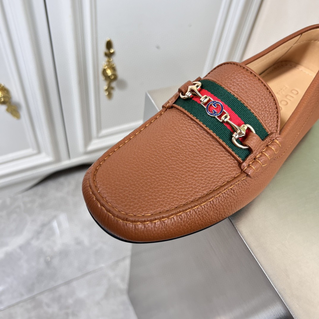 Gvc*1 Men’s Loafers With Web Details Brown For Men 6246981