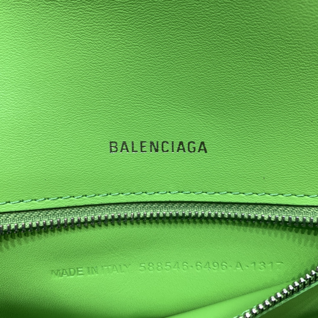 Ba1en*iaga Hourglass Small Handbag In Green, For Women, Women’s Bags 9in/23cm