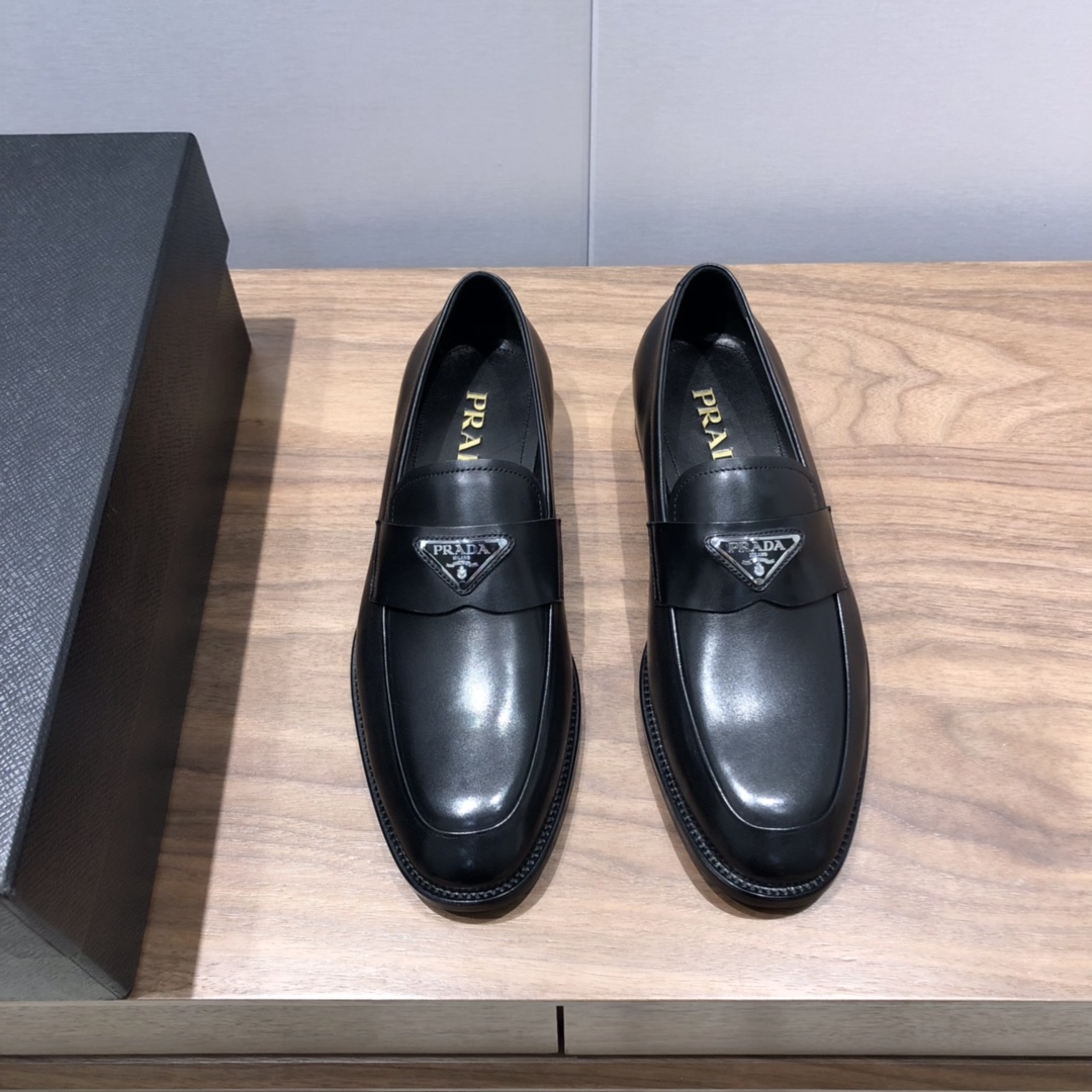 Pra*a Brushed Loafers Black For Men 1in/25mm PRD 2DB180_P39_F0002_F_G001