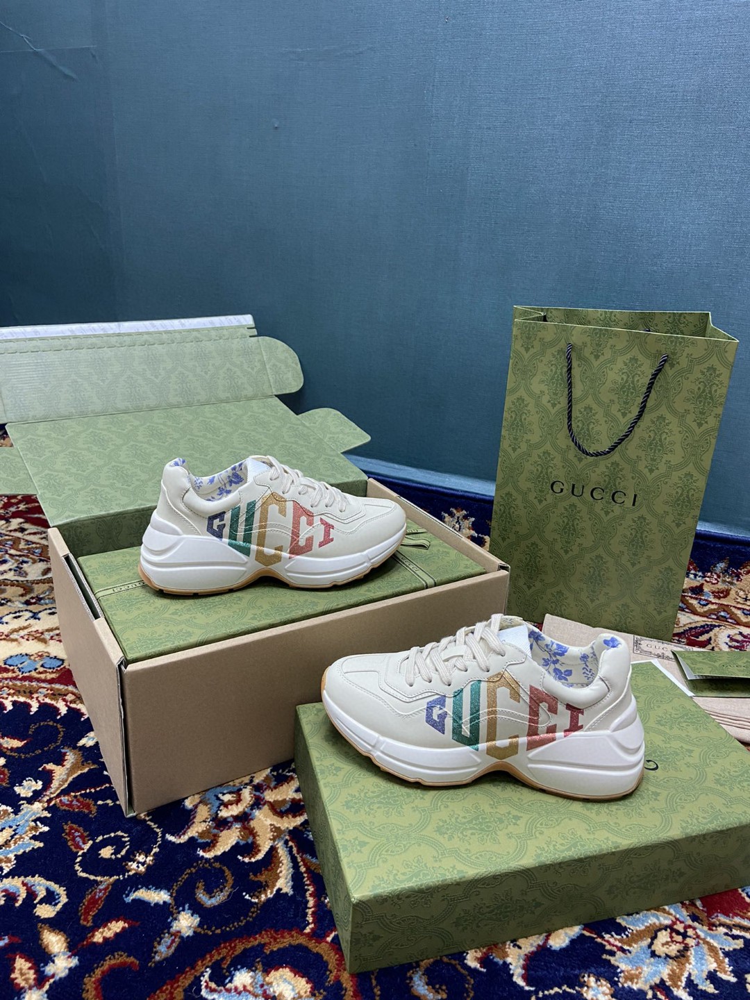 Gvc*1 Men’s Rhyton Sneakers With Glitter White Ivory For Men 524990 DRW00 9022