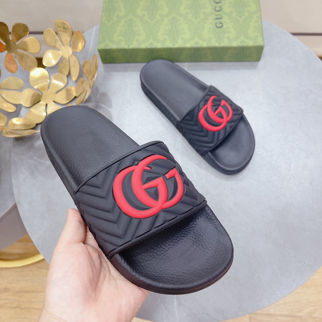 Gvc*1 Men’s Quilted GG Rubber Slide Black And Red For Men 601041