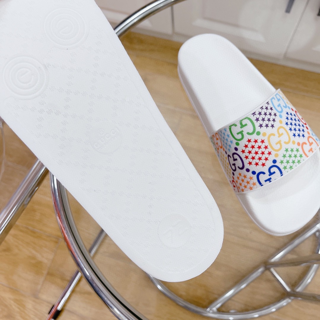 Gvc*1 Men’s GG Slide Sandal With Stars White For Men 407345