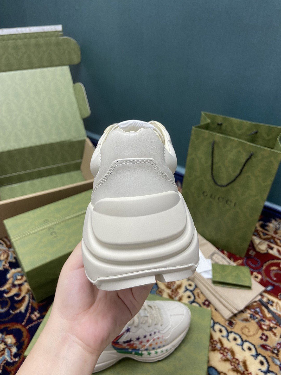 Gvc*1 Women’s Rhyton Sneakers With Gvc*1 Stars White Ivory For Women 684899