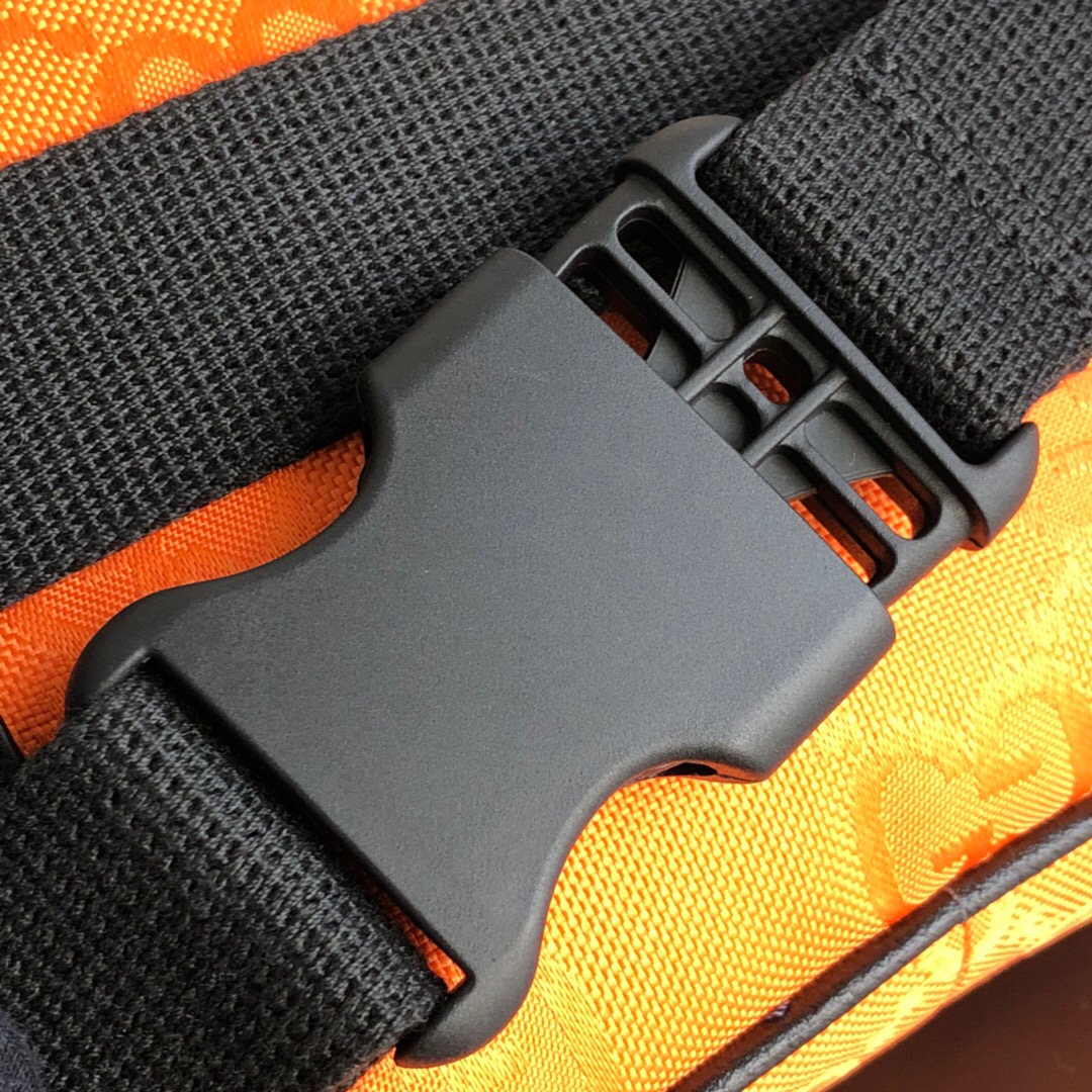 Gvc*1 Gvc*1 Off The Grid Belt Bag Orange GG ECONYL® For Men  9.5in/24cm GG