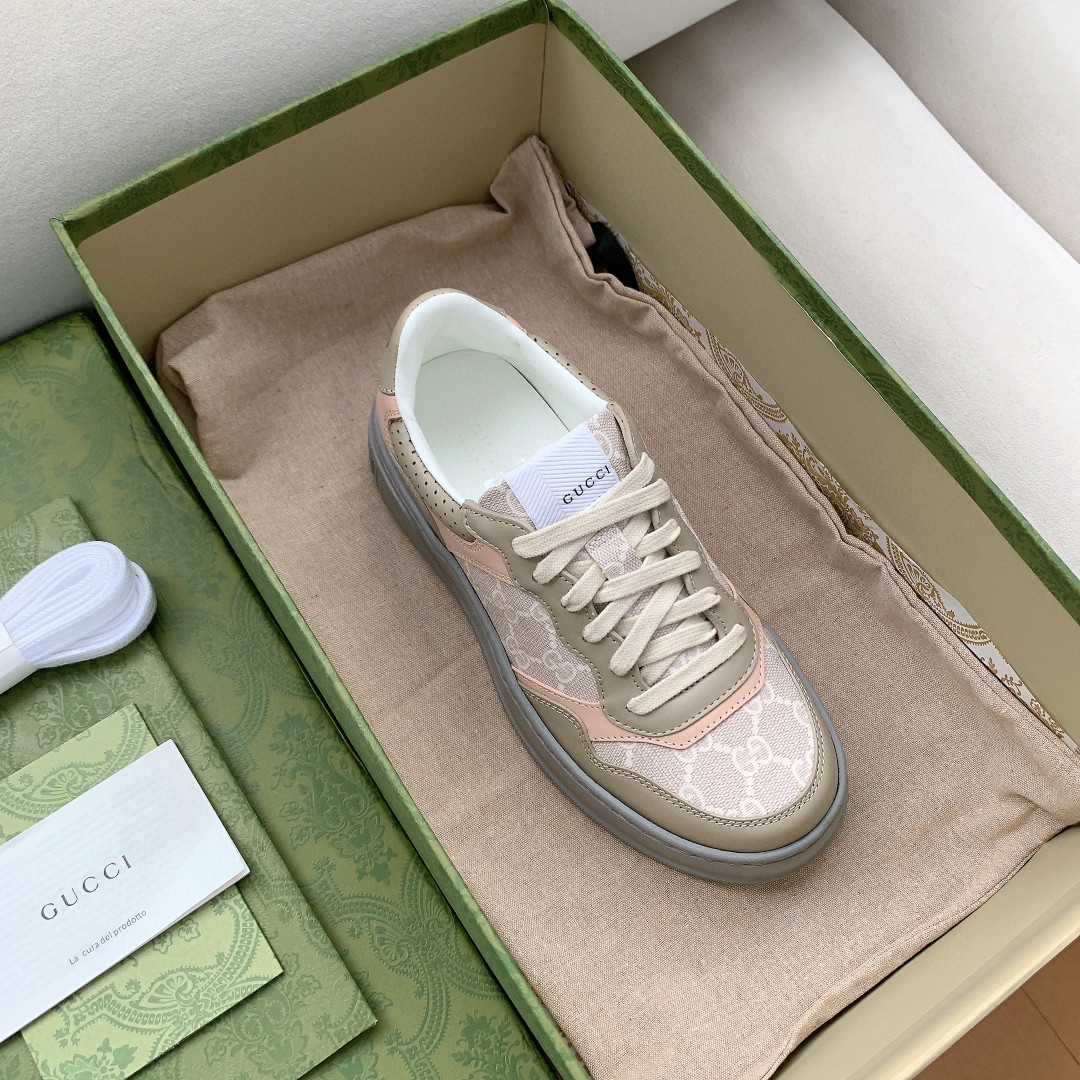 Gvc*1 Women’s GG Sneaker White And Beige Svp*me For Women ‎700775 UPG90 9595