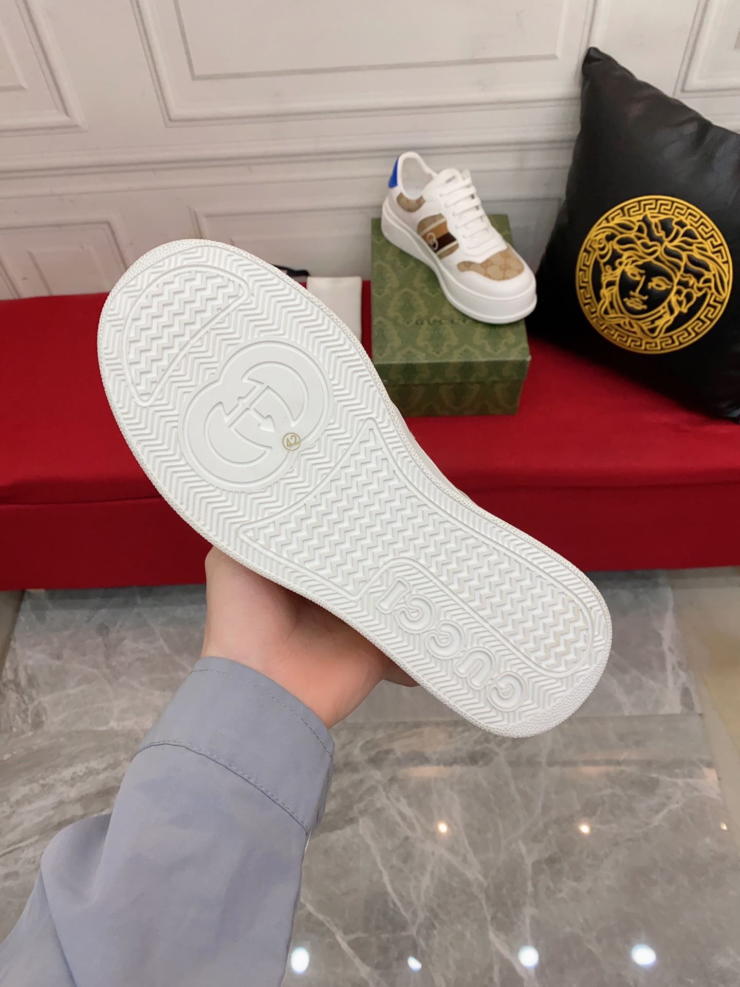 Gvc*1 Men’s GG Sneaker With Web White And Beige For Men 669698