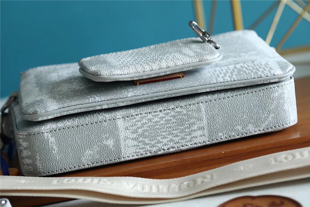 L0vis Vvtt0n Trio Messenger Damier Salt Gray For Men, Men’s Bags, Shoulder And Crossbody Bags 9.5in/25cm LV N50068