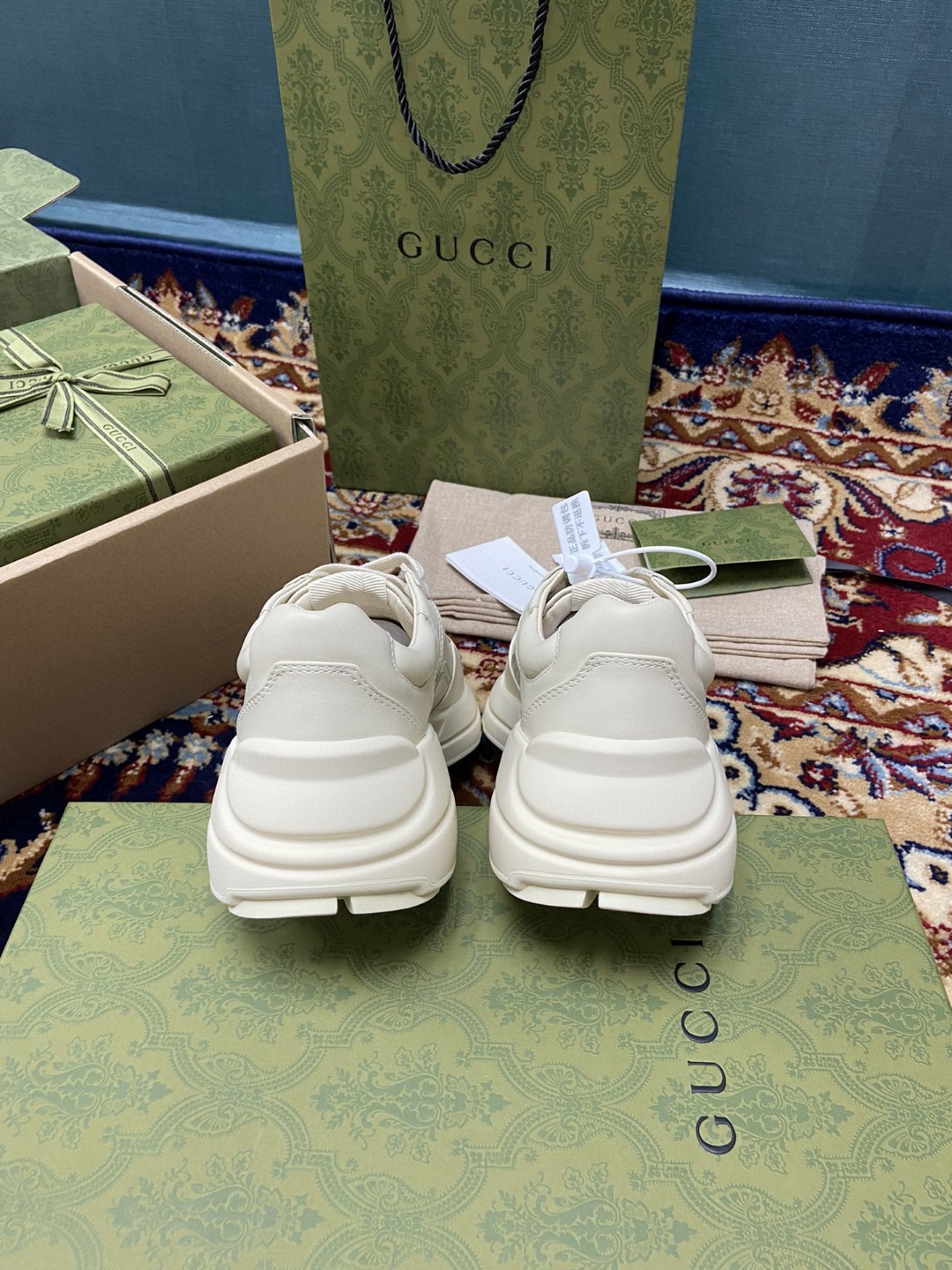 Gvc*1 Women’s Rhyton Sneakers With Gvc*1 White Ivory For Women 646509