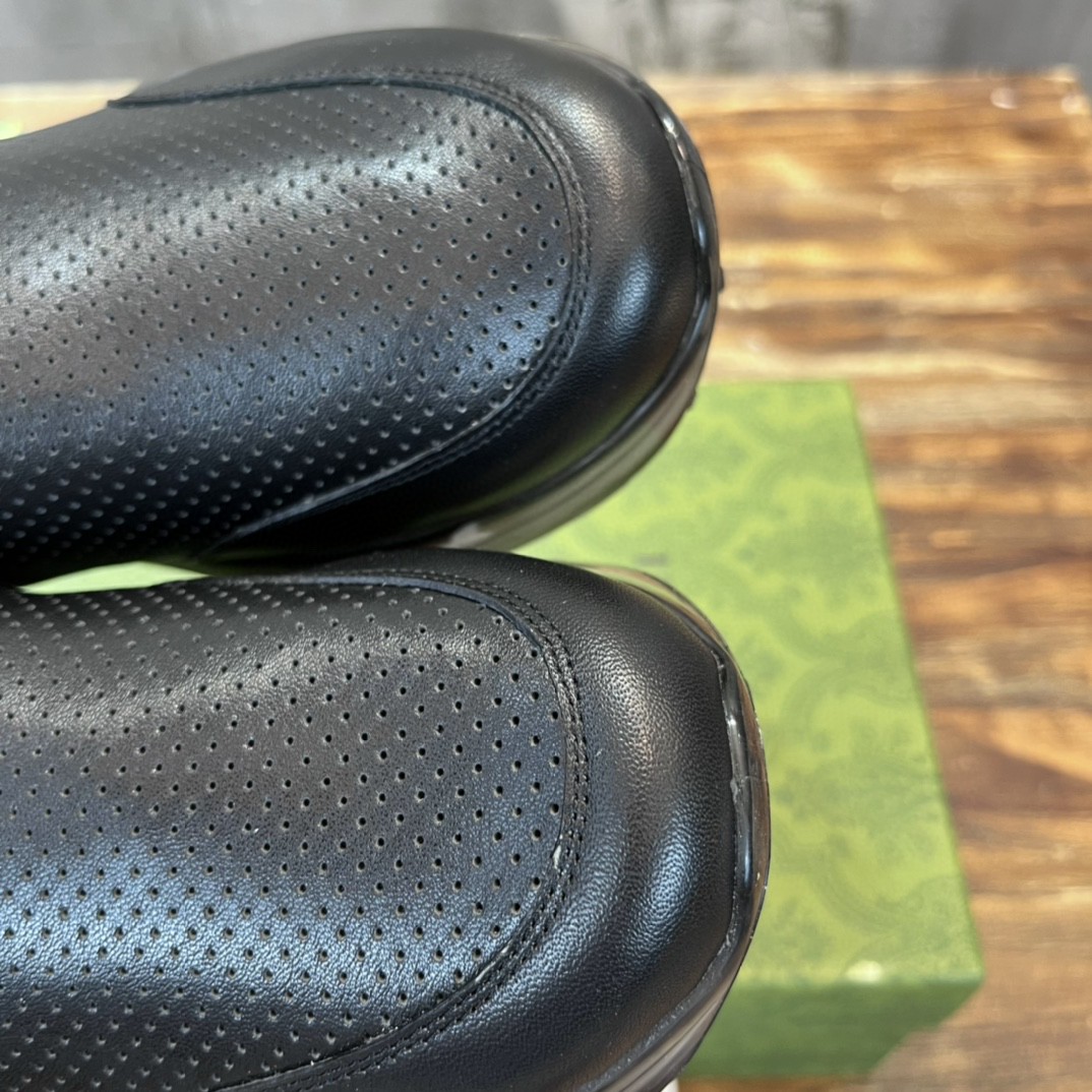 Gvc*1 Men’s Perforated Slip On Sneaker Black For Men 407364