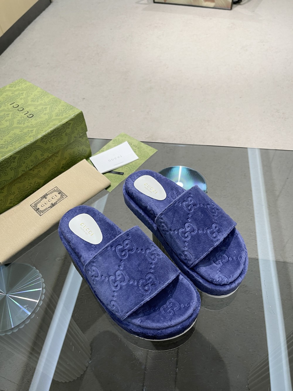 Gvc*1 Women’s GG Platform Sandal Purple For Women GG