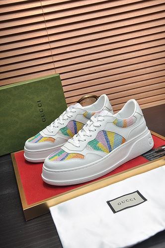 Gvc*1 Men’s Sneaker With Pale Rainbow White For Men ‎669582
